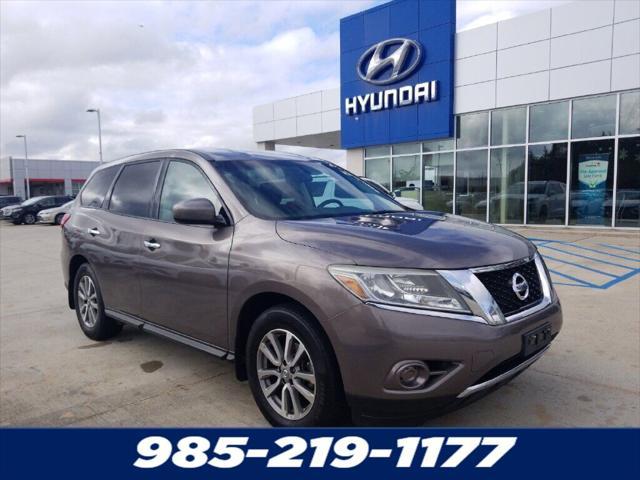 used 2014 Nissan Pathfinder car