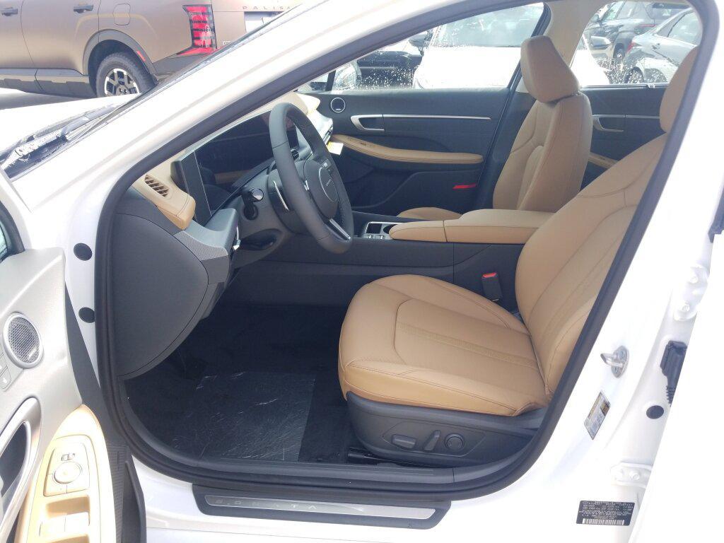 new 2026 Hyundai Sonata Hybrid car, priced at $40,400