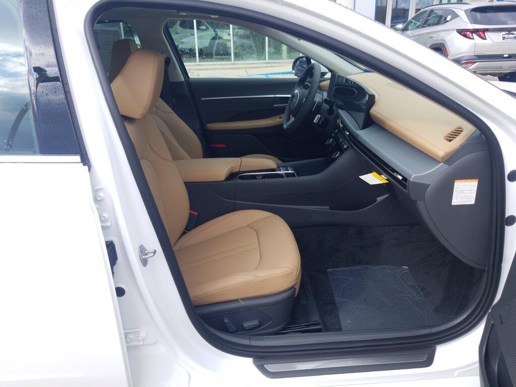 new 2026 Hyundai Sonata Hybrid car, priced at $40,400