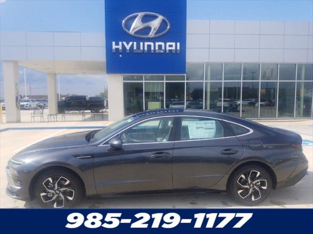 new 2024 Hyundai Sonata car, priced at $25,465