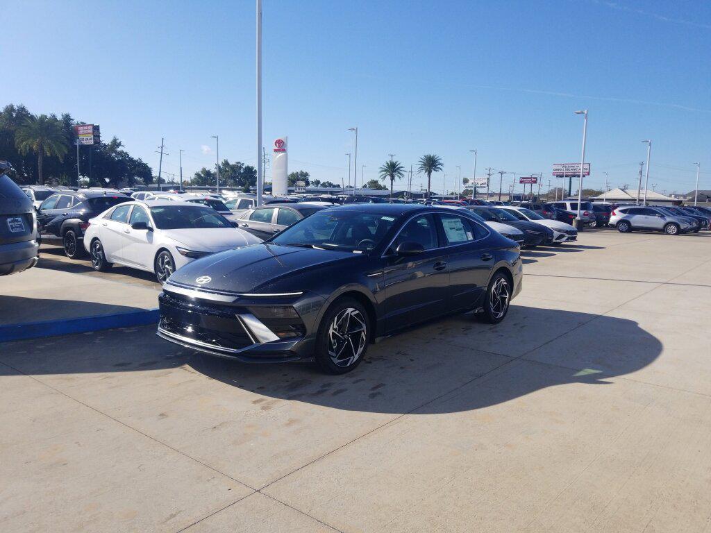 new 2026 Hyundai Sonata car, priced at $27,977