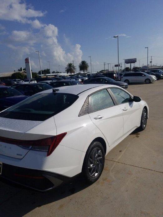 new 2024 Hyundai Elantra HEV car, priced at $24,463