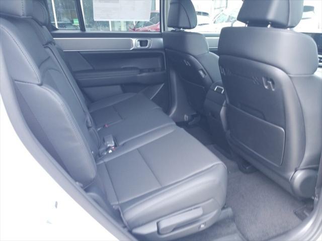 new 2025 Hyundai Santa Fe car, priced at $38,681
