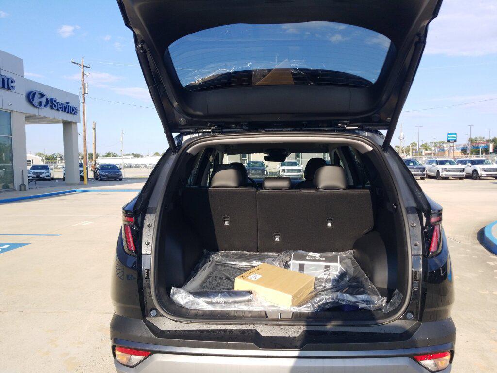 new 2025 Hyundai Tucson car