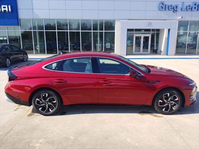 new 2024 Hyundai Sonata car, priced at $25,465