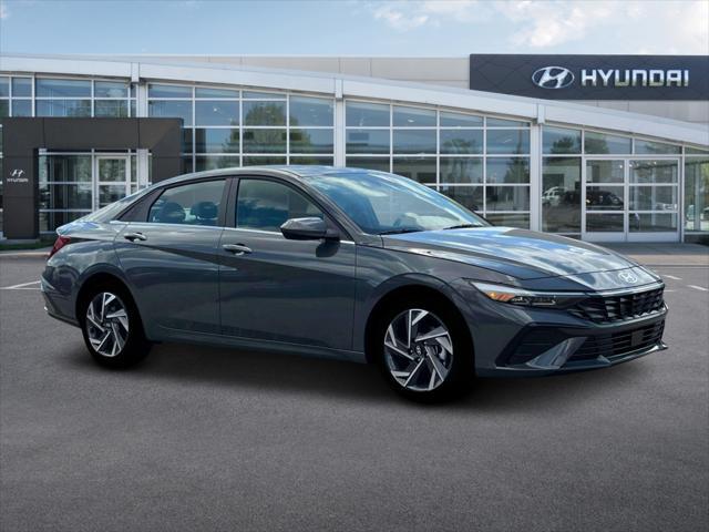 new 2025 Hyundai Elantra car, priced at $25,195