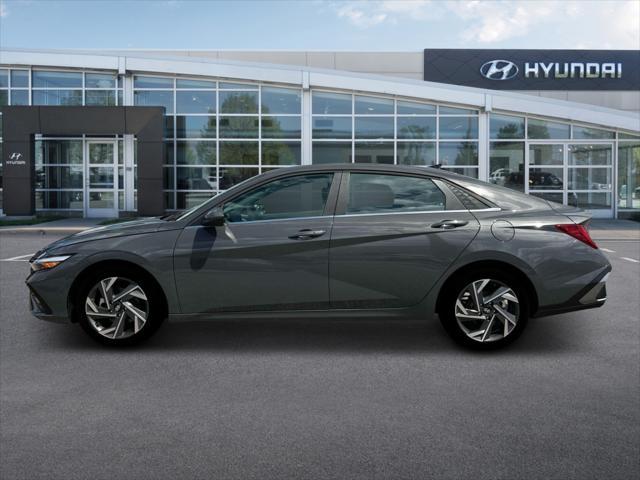 new 2025 Hyundai Elantra car, priced at $25,195