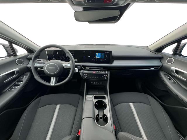 new 2025 Hyundai Sonata car, priced at $30,405