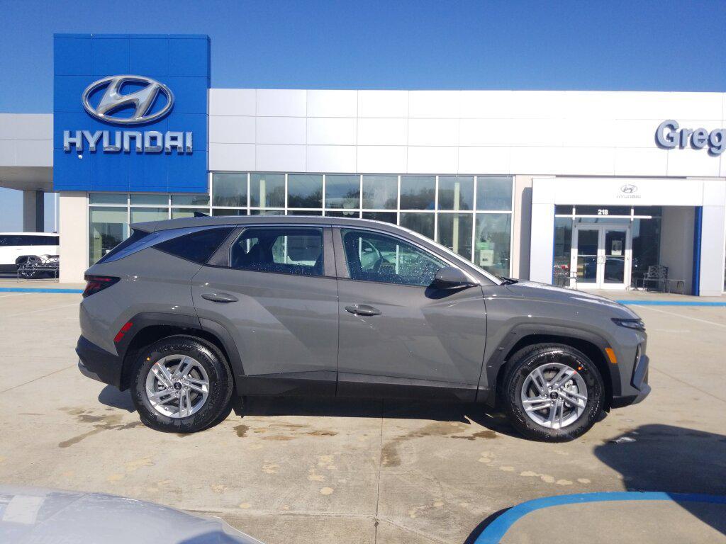 new 2026 Hyundai Tucson car, priced at $27,665