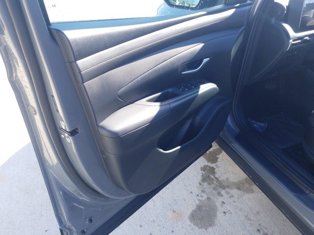 new 2026 Hyundai Tucson car, priced at $27,665