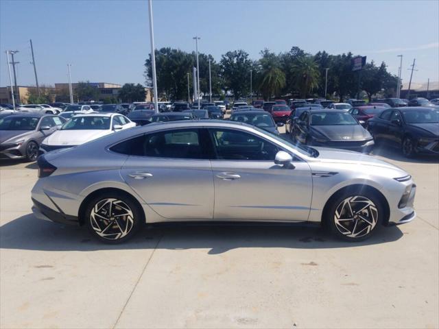 new 2024 Hyundai Sonata car, priced at $29,905