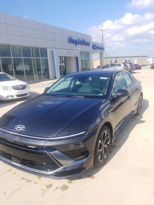 new 2024 Hyundai Sonata car, priced at $25,465