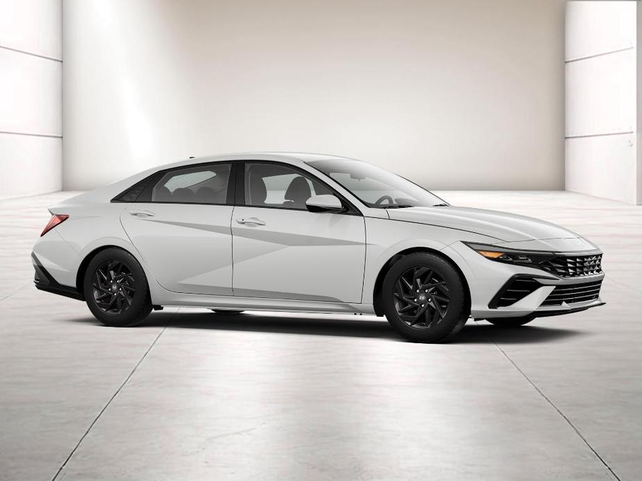 new 2024 Hyundai Elantra car, priced at $22,734