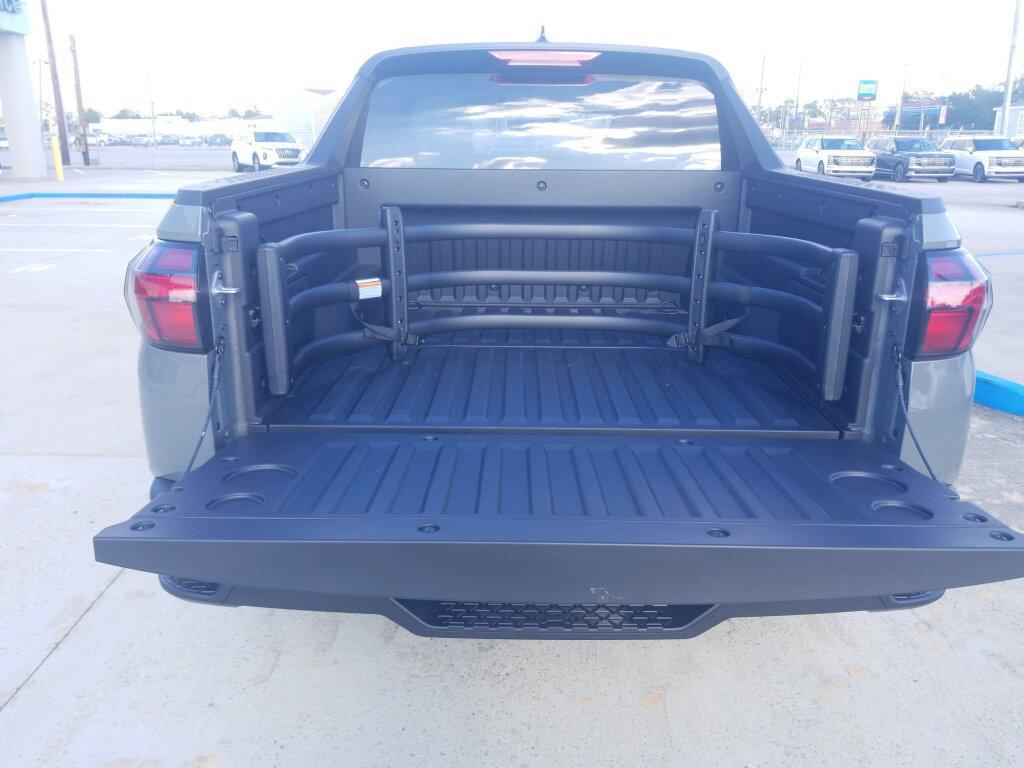 new 2026 Hyundai SANTA CRUZ car, priced at $32,452