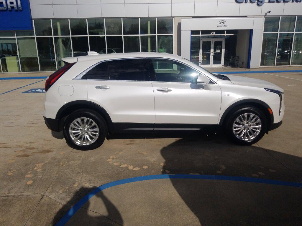 used 2024 Cadillac XT4 car, priced at $27,819
