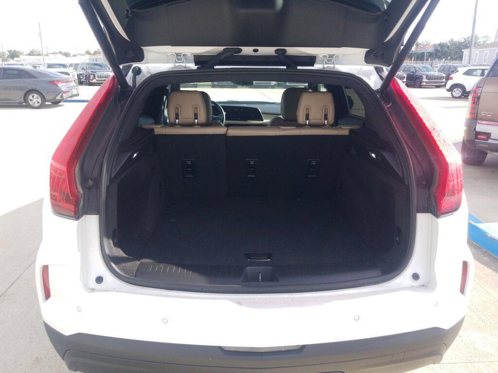 used 2024 Cadillac XT4 car, priced at $27,819