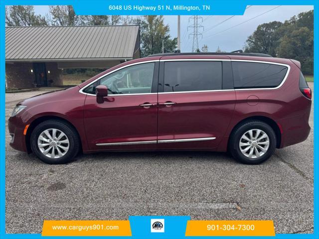 used 2017 Chrysler Pacifica car, priced at $14,499