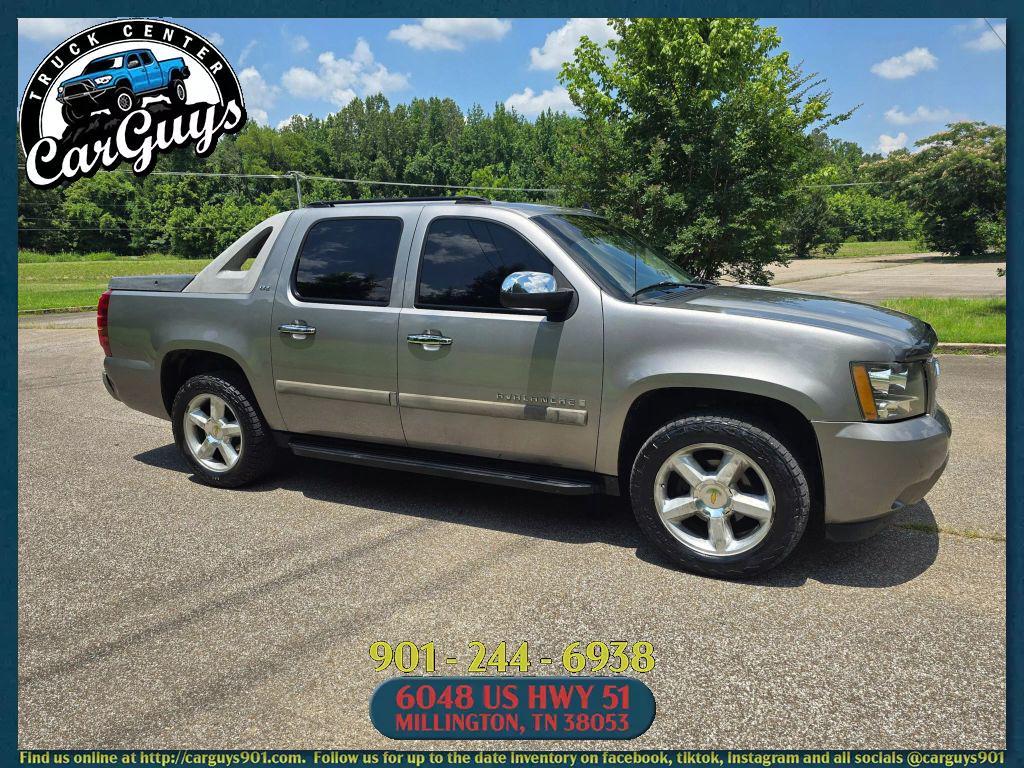 used 2008 Chevrolet Avalanche car, priced at $9,499