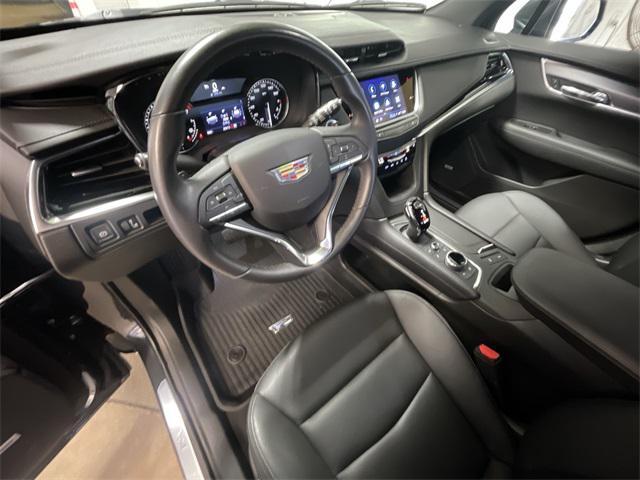 used 2023 Cadillac XT6 car, priced at $37,892