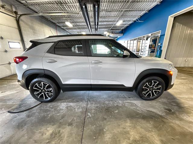 used 2023 Chevrolet TrailBlazer car, priced at $23,608