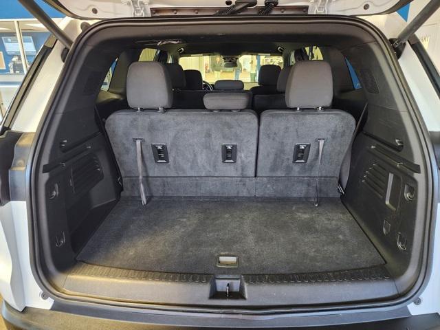 used 2025 GMC Acadia car, priced at $36,722