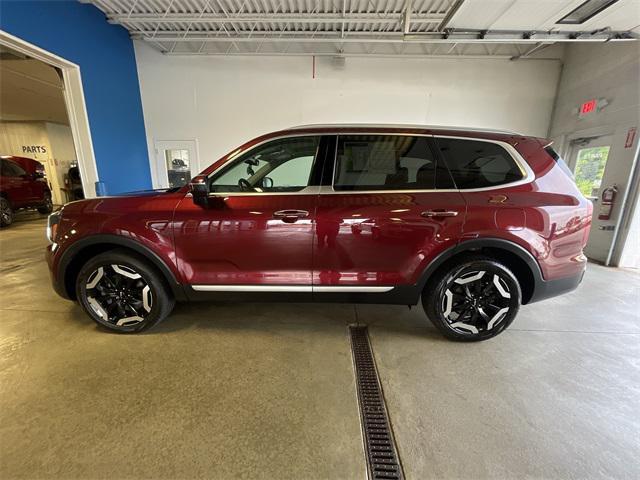 used 2023 Kia Telluride car, priced at $34,985