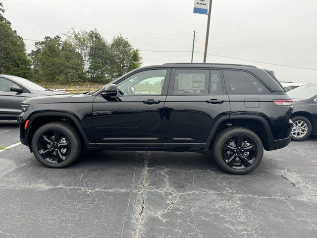 new 2024 Jeep Grand Cherokee car, priced at $40,982