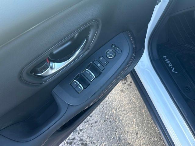 new 2026 Honda HR-V car, priced at $31,405