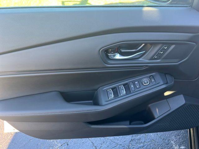 new 2025 Honda Accord Hybrid car, priced at $36,275