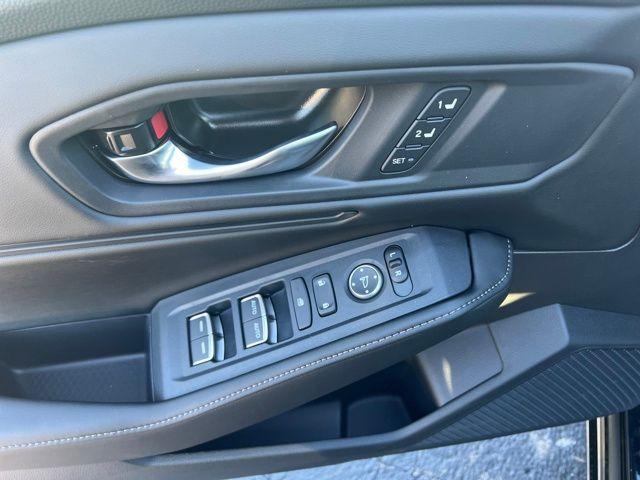 new 2025 Honda Accord Hybrid car, priced at $36,275