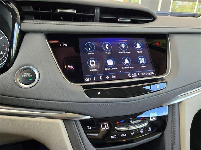 used 2022 Cadillac XT5 car, priced at $35,687
