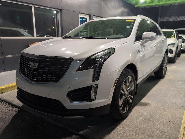 used 2022 Cadillac XT5 car, priced at $35,875