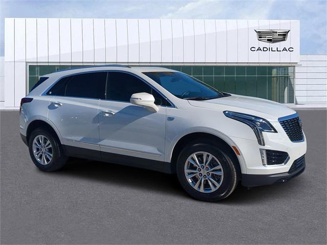 new 2024 Cadillac XT5 car, priced at $44,019