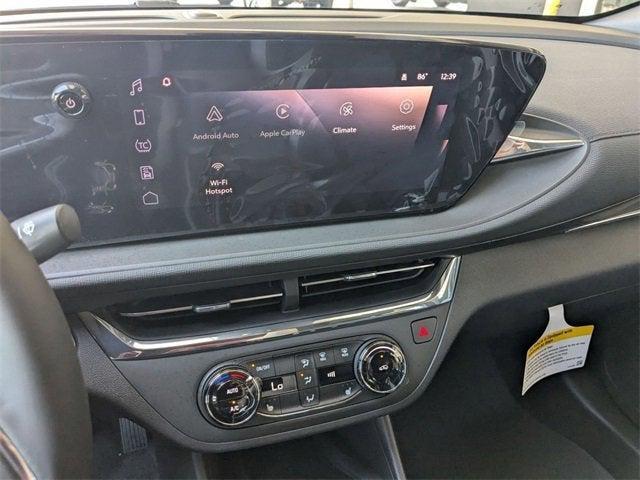 new 2025 Buick Envista car, priced at $27,999