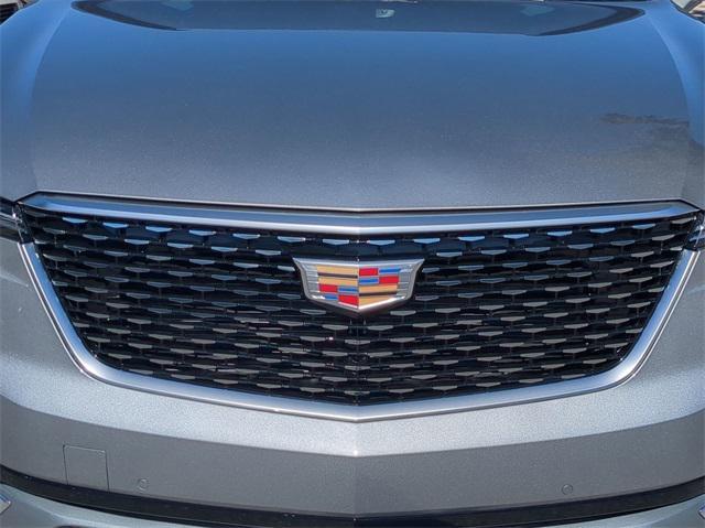 new 2025 Cadillac XT6 car, priced at $50,665