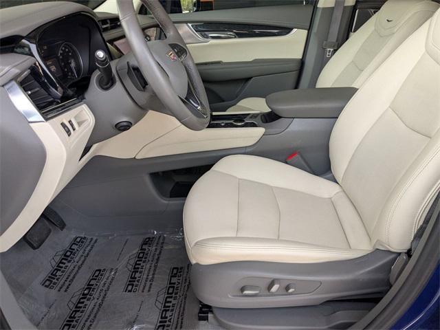 used 2023 Cadillac XT6 car