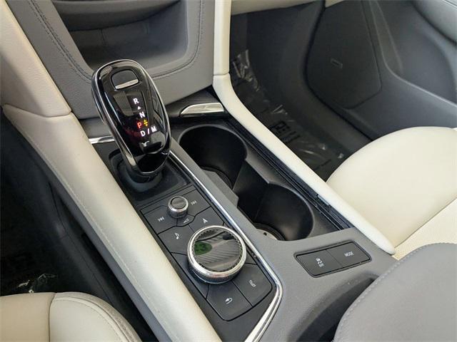 used 2023 Cadillac XT6 car, priced at $40,955