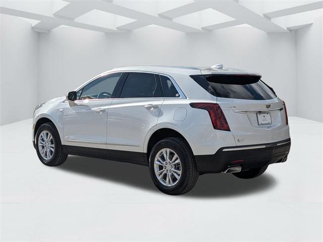 new 2025 Cadillac XT5 car, priced at $45,915