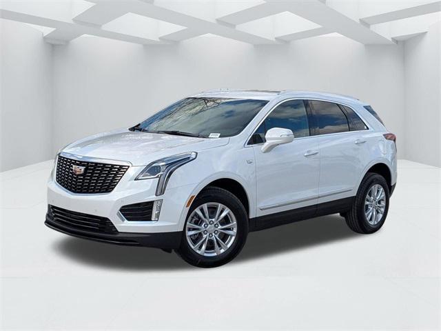 new 2025 Cadillac XT5 car, priced at $45,915