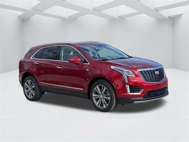 new 2025 Cadillac XT5 car, priced at $56,789