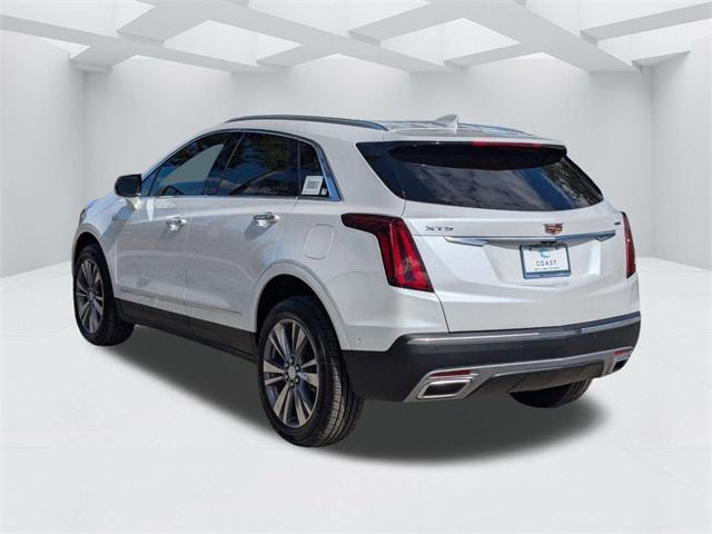 new 2025 Cadillac XT5 car, priced at $58,990