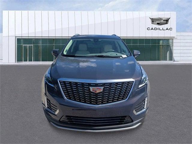 new 2025 Cadillac XT5 car, priced at $56,090