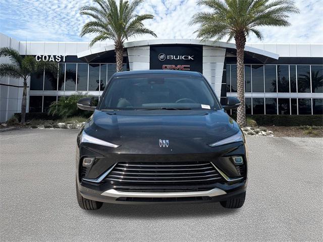 new 2025 Buick Envista car, priced at $25,740