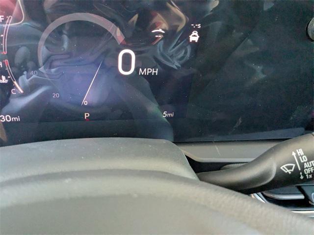 new 2025 Buick Envista car, priced at $25,740