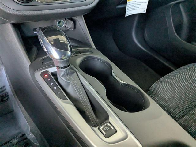 new 2025 Buick Envista car, priced at $25,740