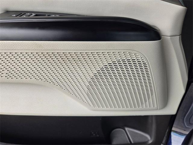 used 2022 Kia Carnival car, priced at $24,367