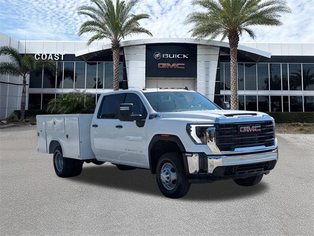 new 2025 GMC Sierra 3500 car, priced at $70,945