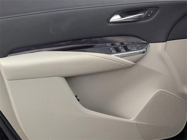 used 2021 Cadillac XT4 car, priced at $24,861