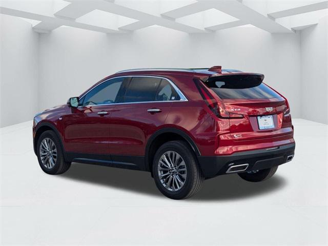 new 2025 Cadillac XT4 car, priced at $47,114