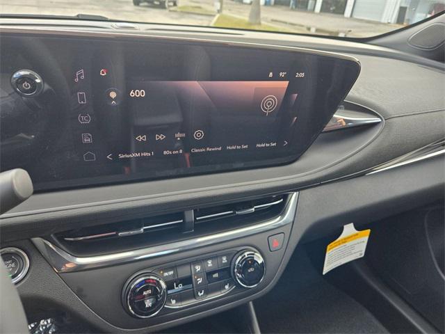 new 2025 Buick Envista car, priced at $25,240